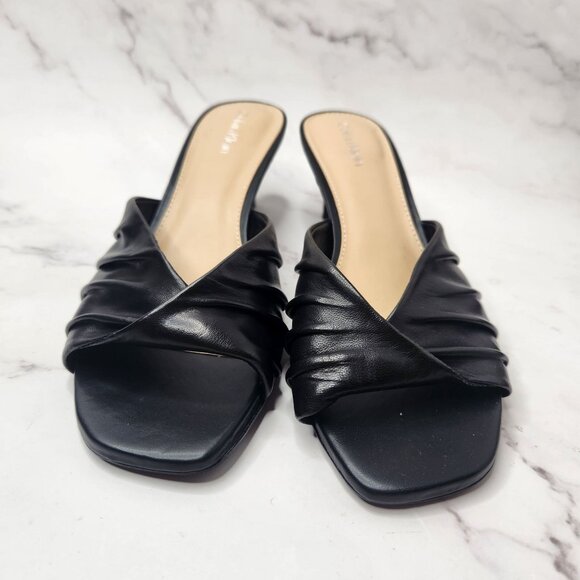 Calvin Klein Black Leather Slip-On Kitten Heels Career Professional Women's 6.5 - Picture 3 of 8